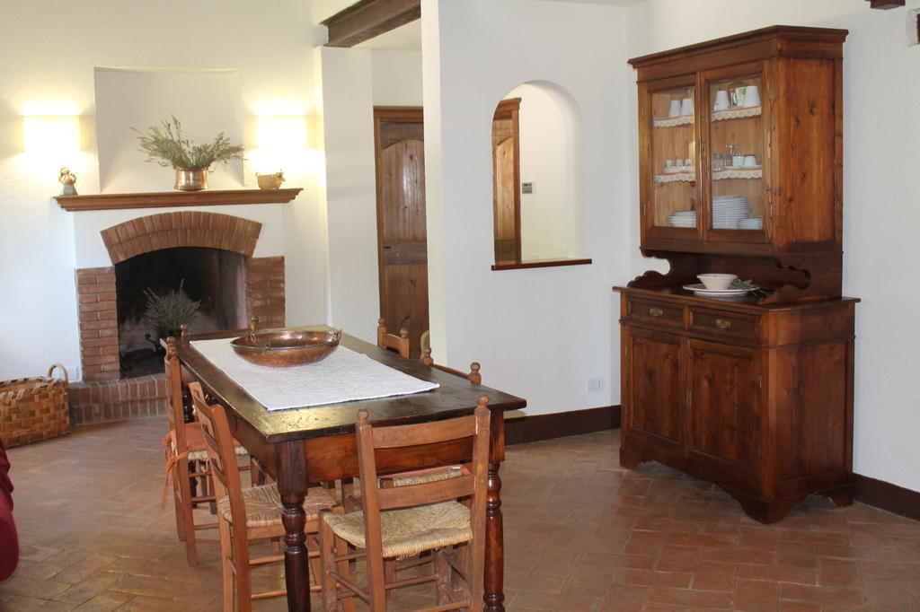 Agriturismo Poggio Della Rosa อเมเลีย ห้อง รูปภาพ